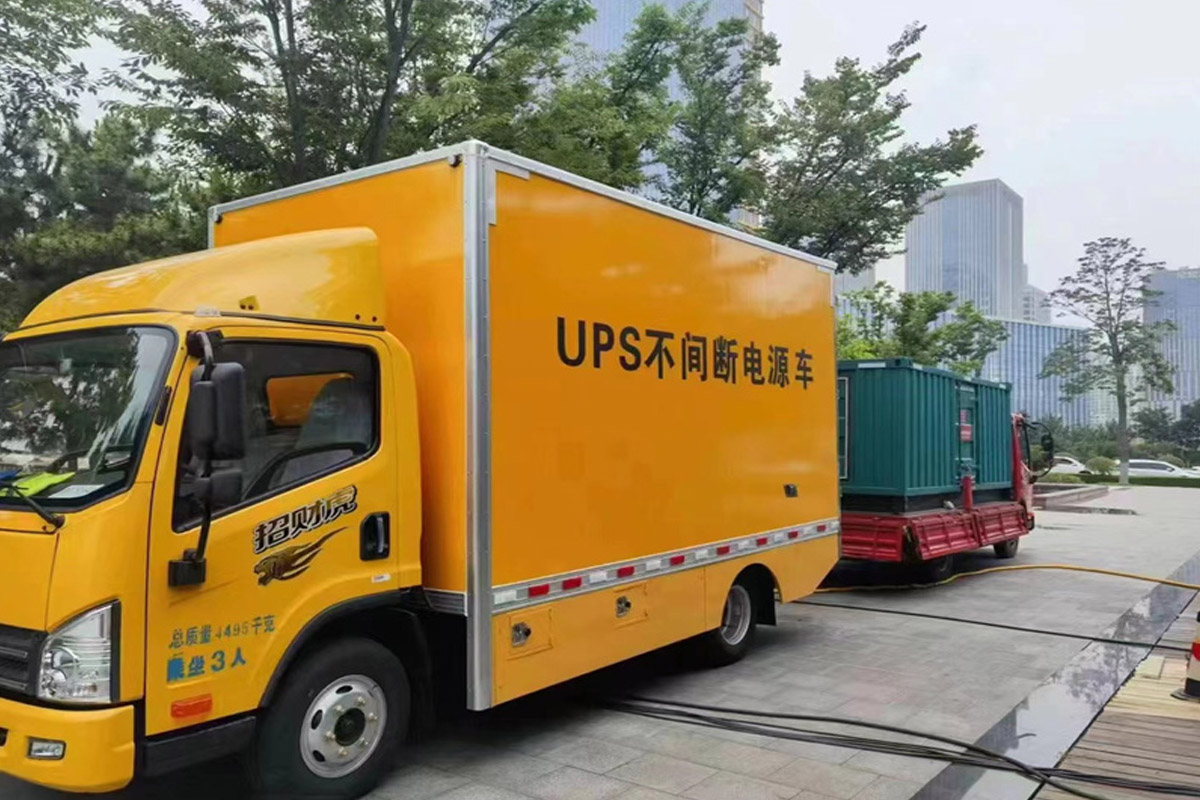 普兰发电机租赁施工现场